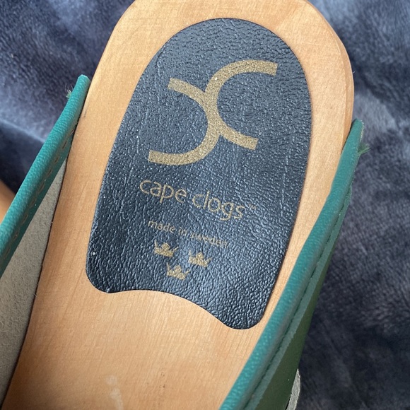 Selma Cape Clog Pica Pica Hunter Green sz 38 BNWOT - Picture 2 of 6